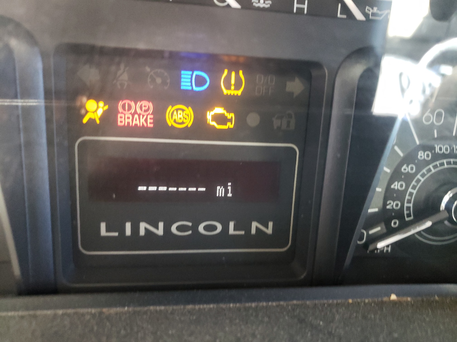 Zdjęcie 8 z aukcji – 2008 LINCOLN NAVIGATOR z VIN 5LMFL28558LJ16200
