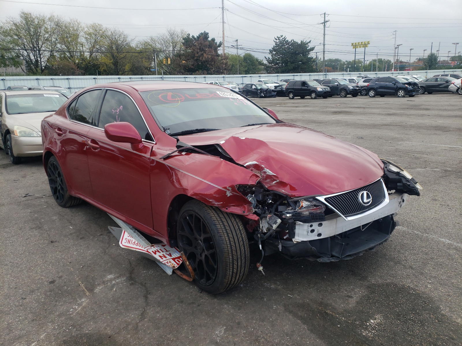 LEXUS IS 250 2008 with VIN JTHBK262485078673 - Photo from auction