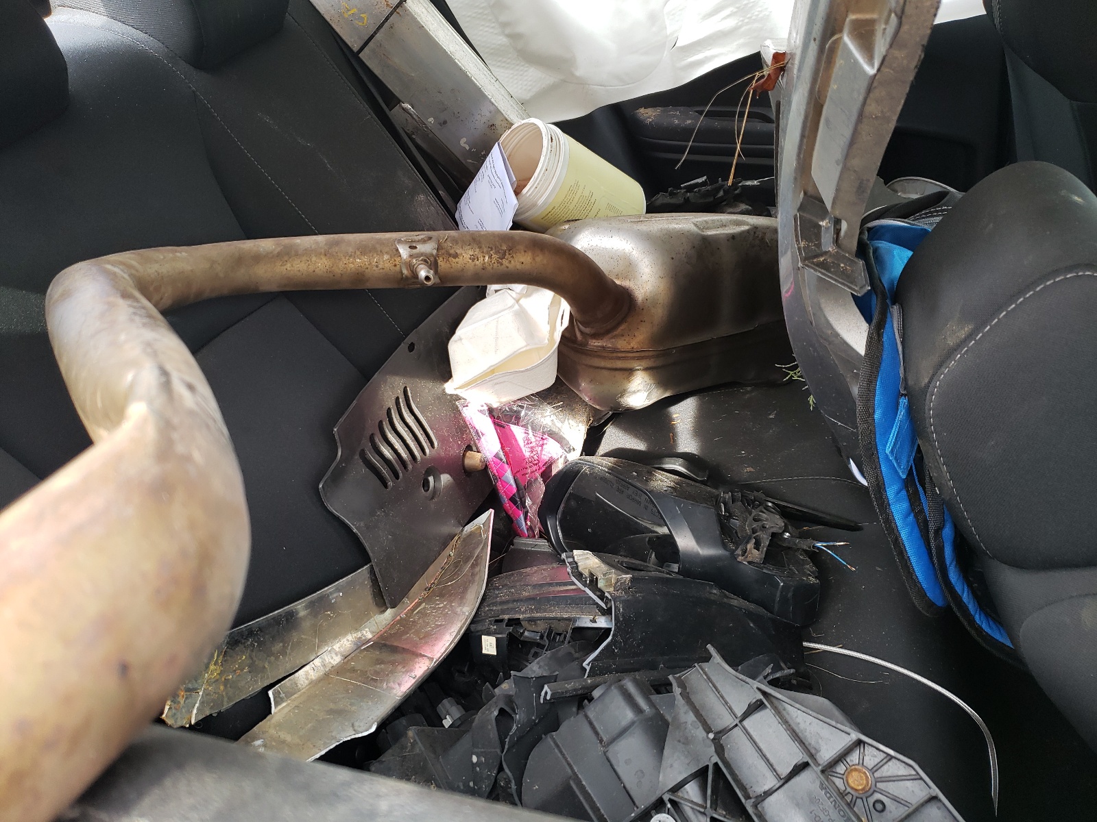Foto 6 de la subasta – 2016 HONDA CIVIC LX con VIN 19XFC2F52GE200329