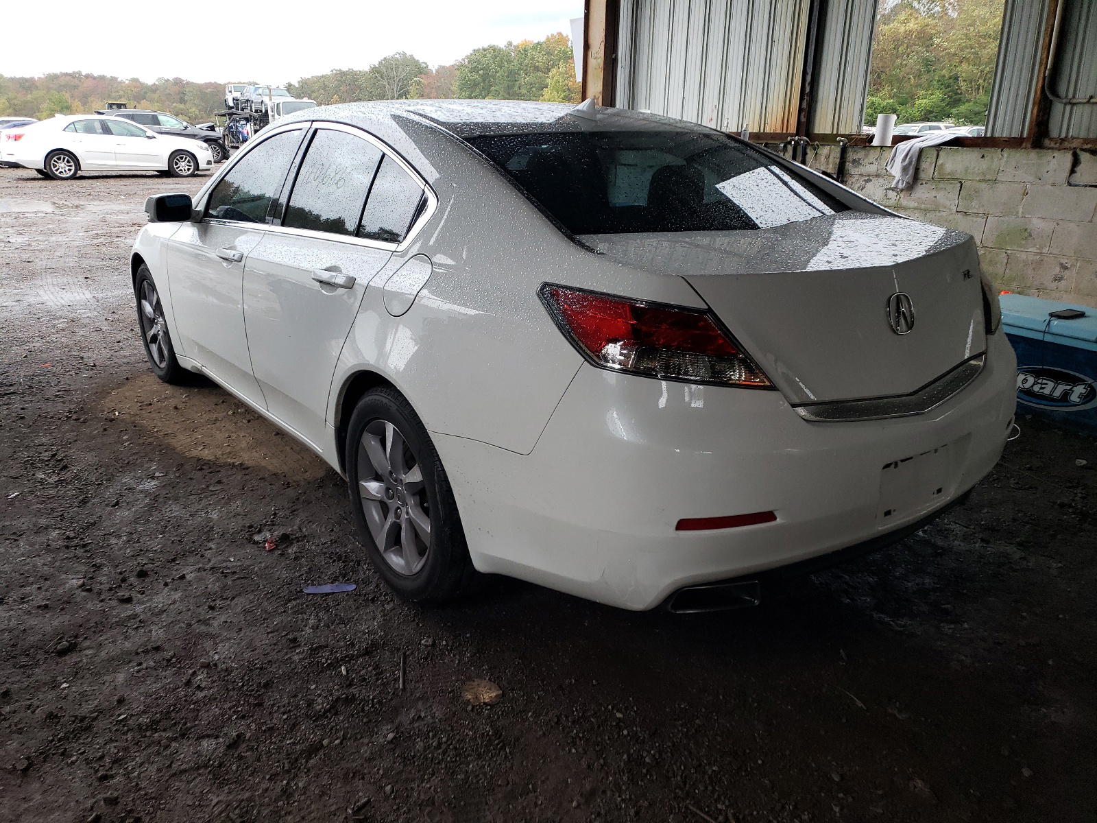 Photo 3 from auction – 2013 ACURA TL with VIN 19UUA8F22DA013386