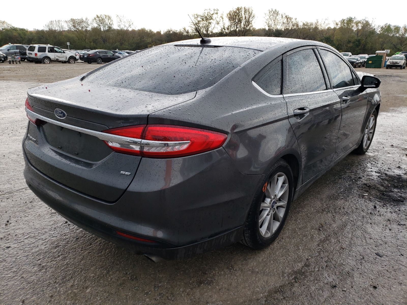 Photo 4 from auction – 2017 FORD FUSION SE with VIN 3FA6P0H77HR145786