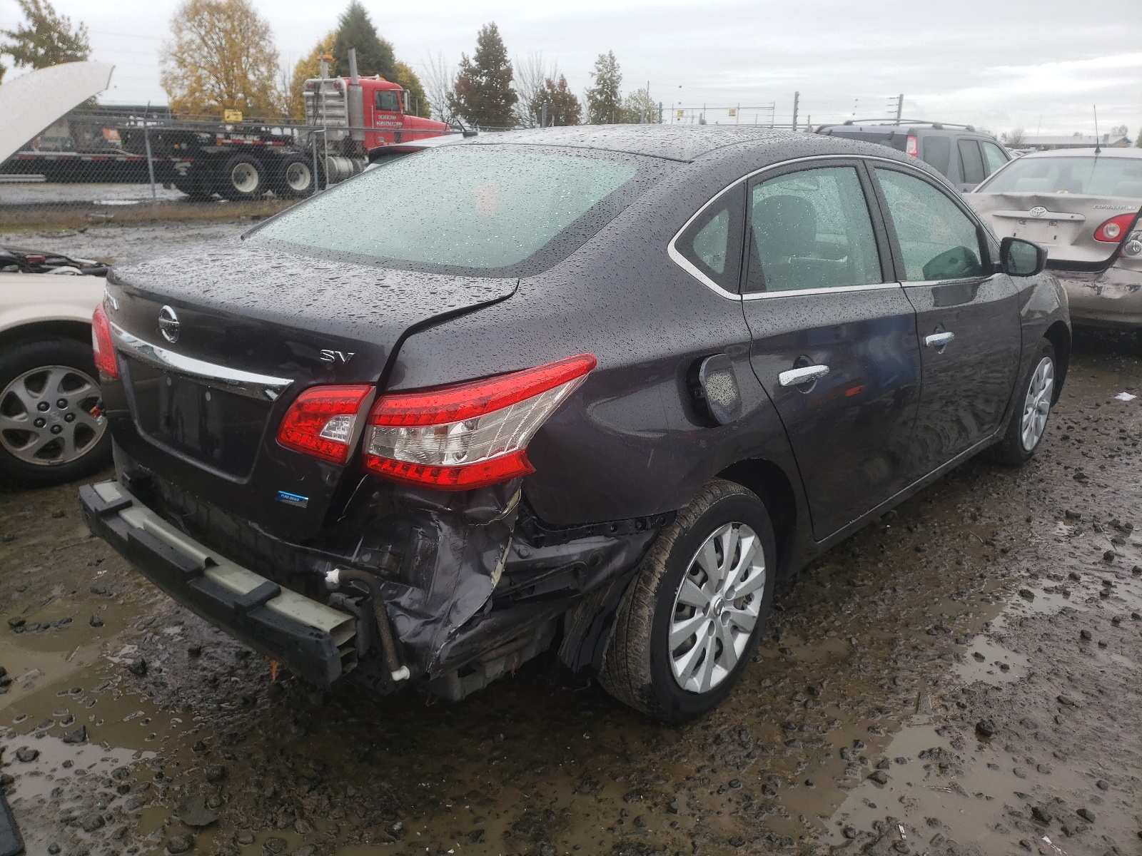 Photo 4 from auction – 2014 NISSAN SENTRA S with VIN 3N1AB7AP9EL667701