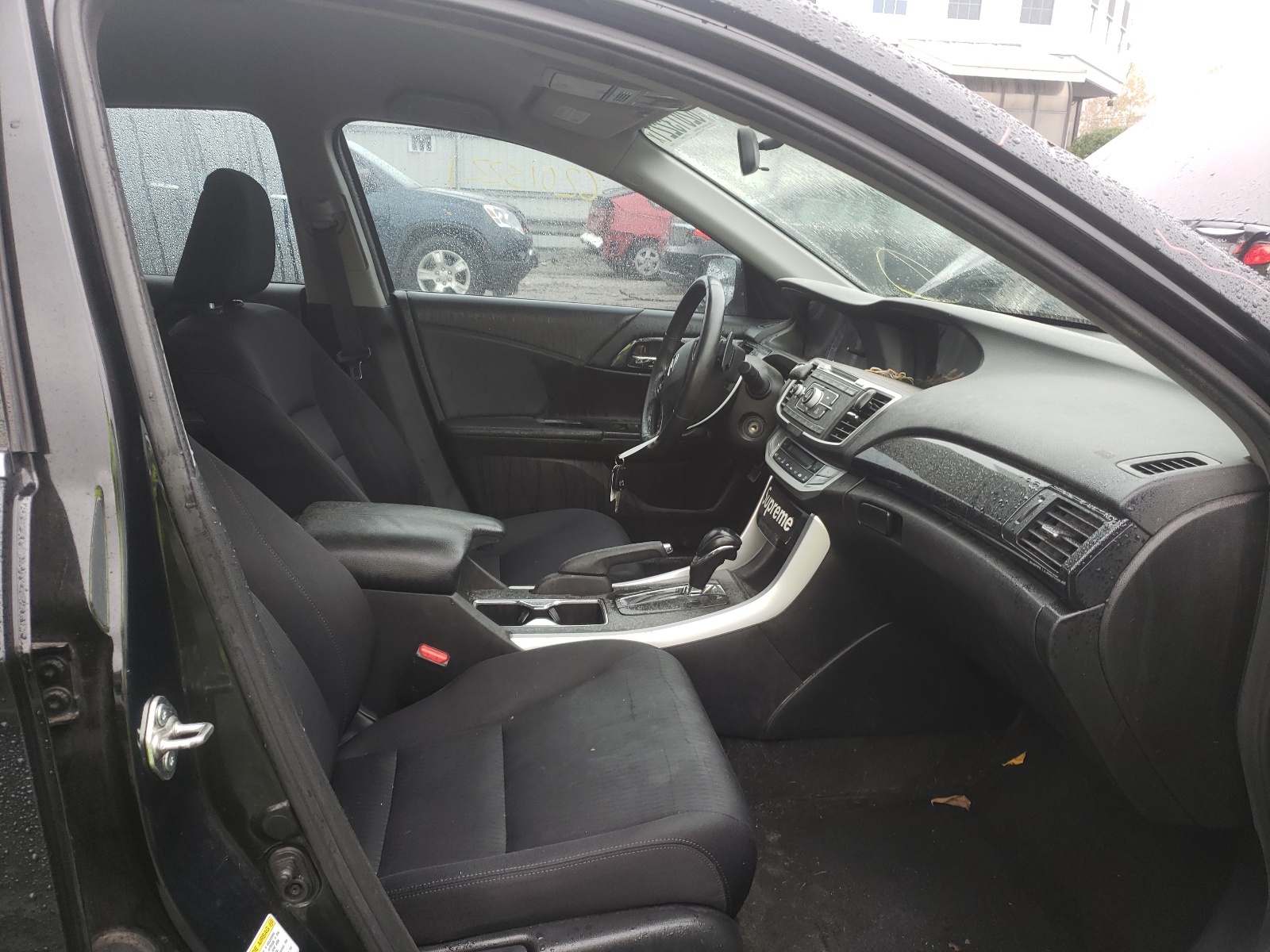 Photo 5 from auction – 2015 HONDA ACCORD SPO with VIN 1HGCR2F57FA249966