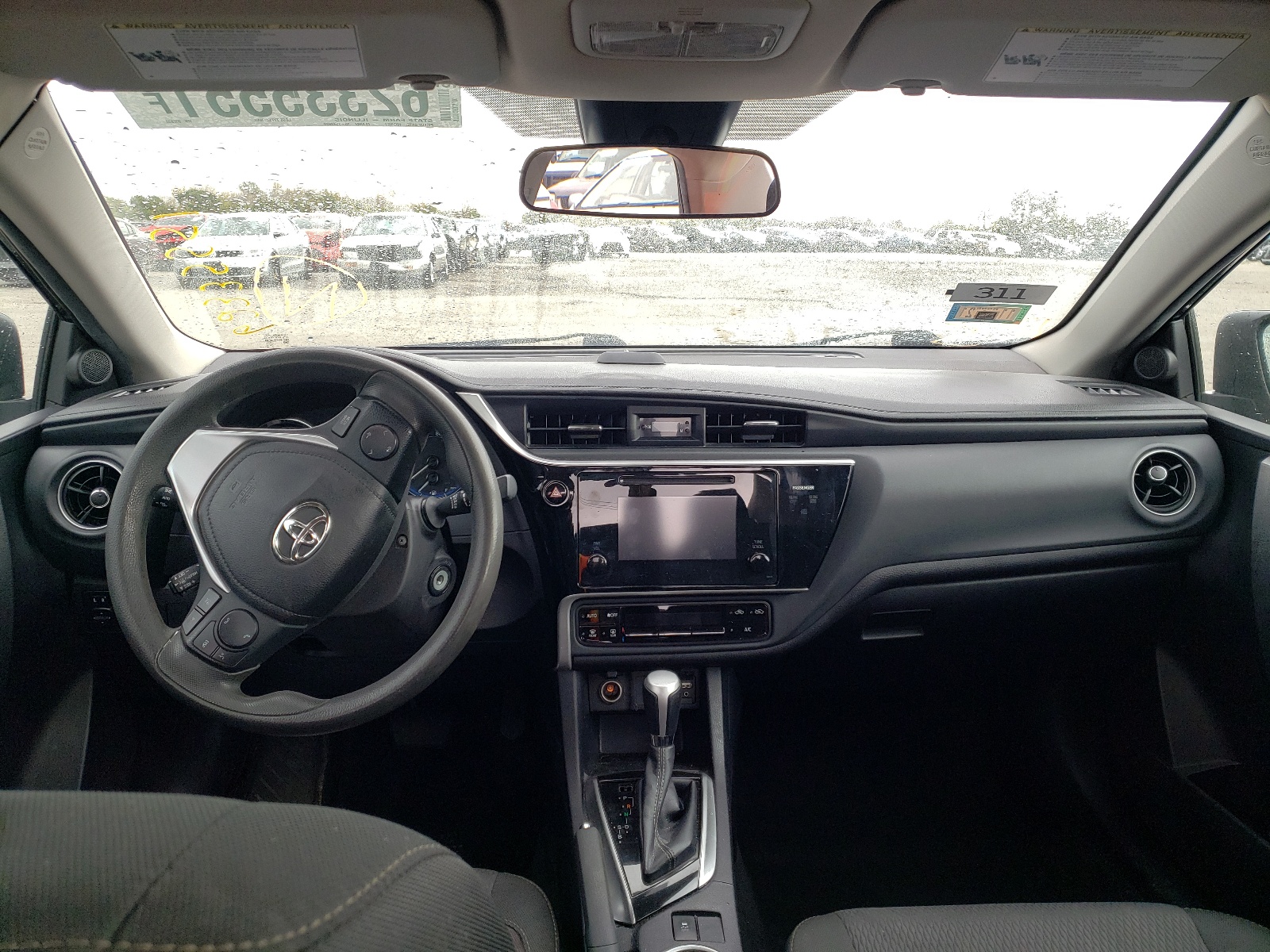 Photo 9 from auction – 2017 TOYOTA COROLLA L with VIN 2T1BURHE1HC932033