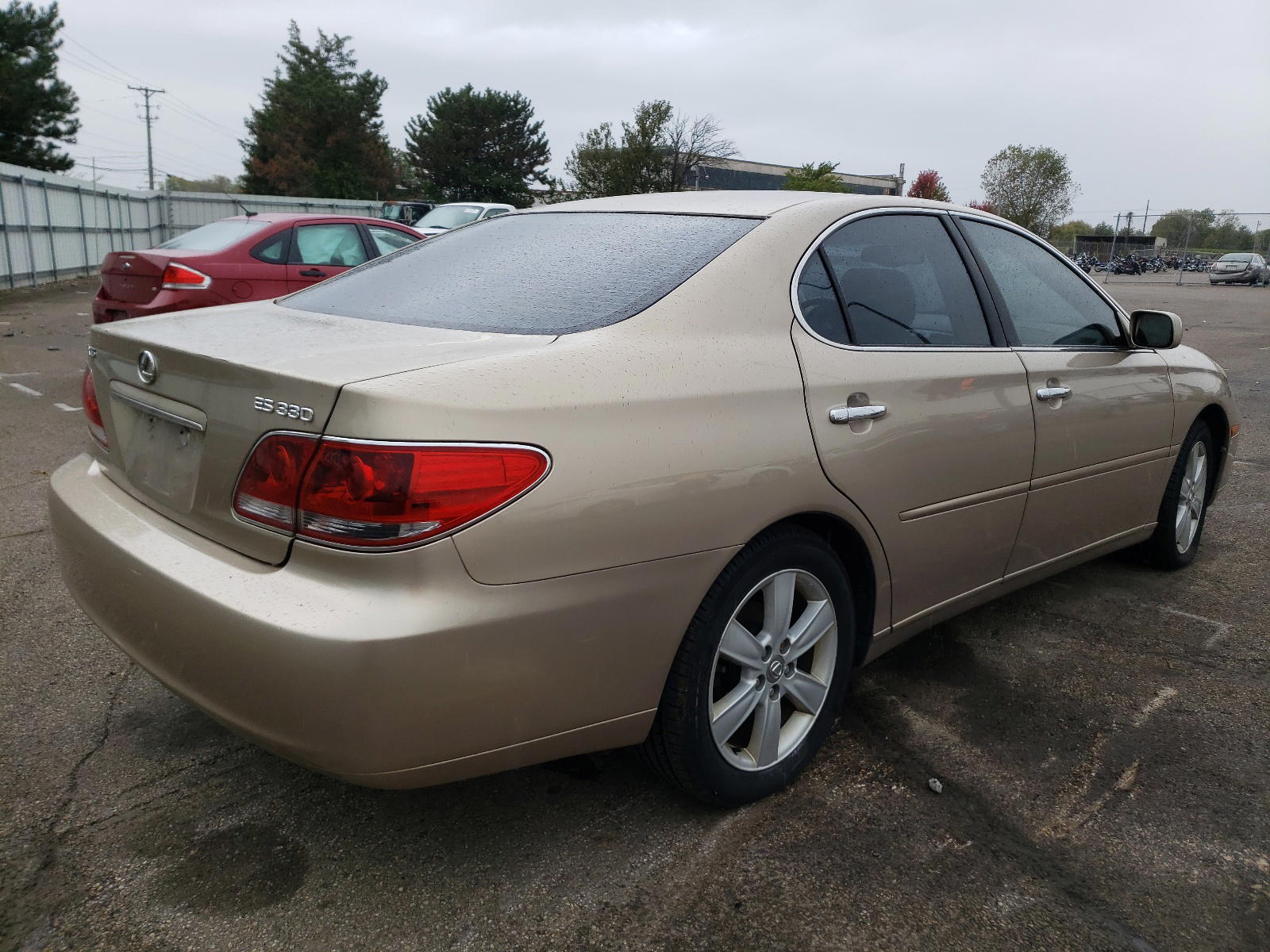 Photo 4 from auction – 2005 LEXUS ES 330 with VIN JTHBA30G255091754