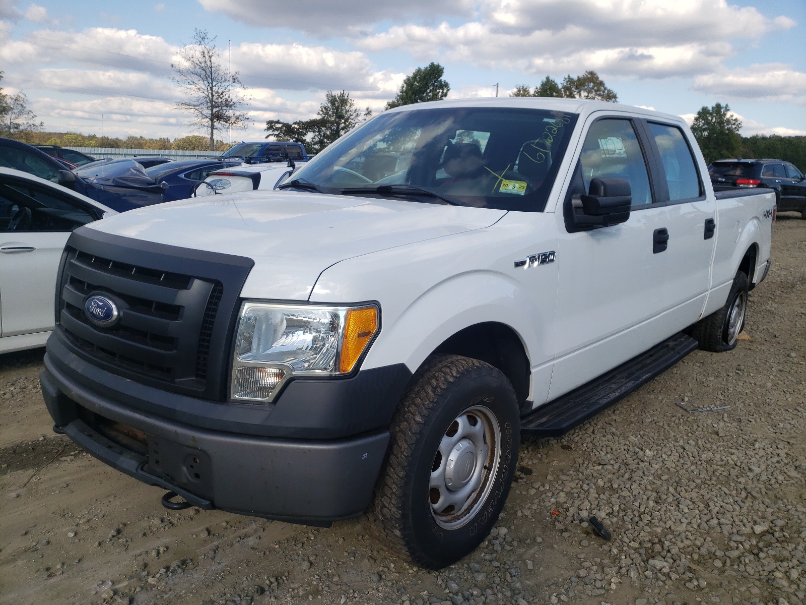 Photo 2 from auction – 2010 FORD F150 SUPER with VIN 1FTFW1E87AKE40915