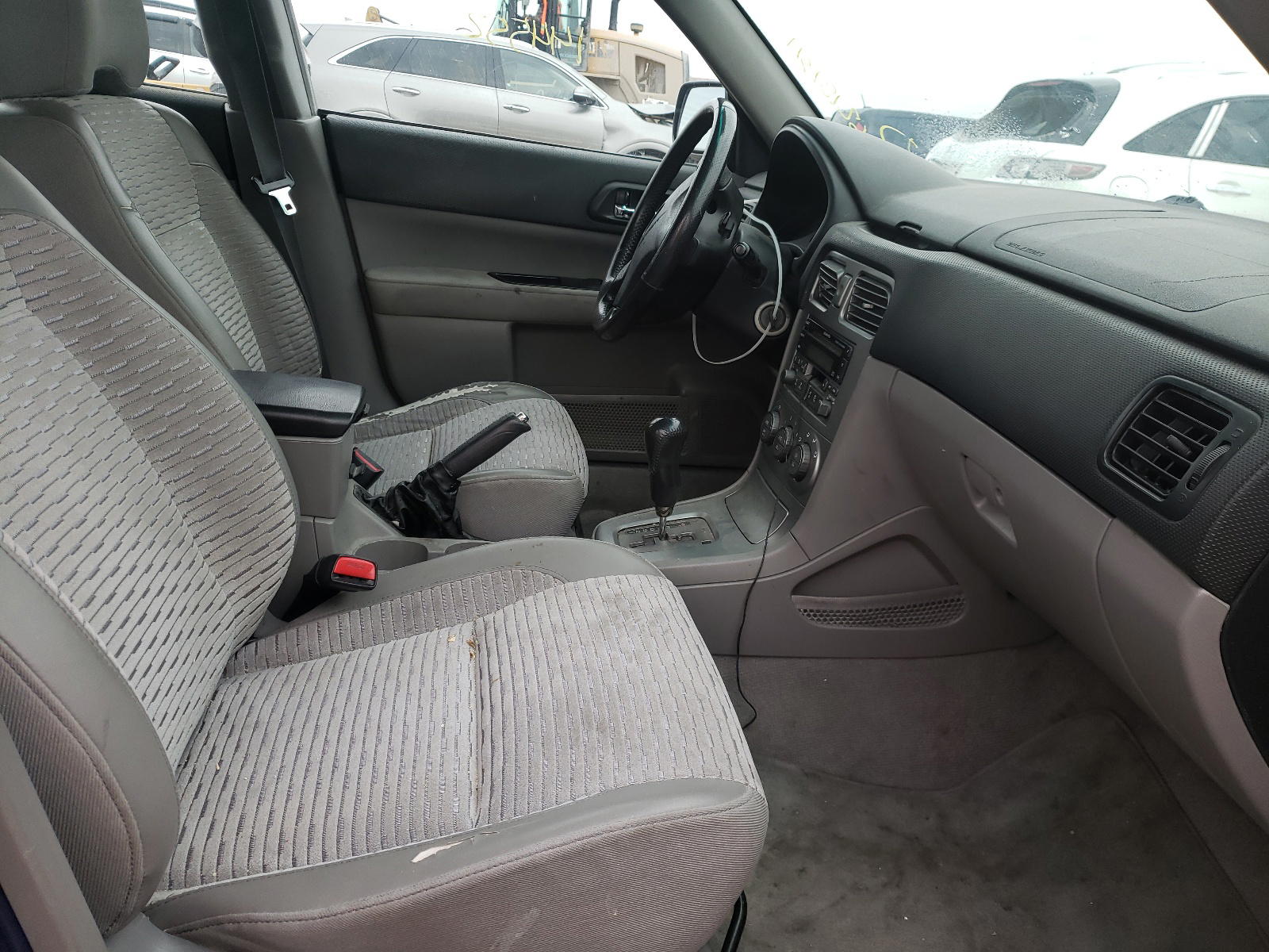 Photo 5 from auction – 2003 SUBARU FORESTER with VIN JF1SG65603H727347