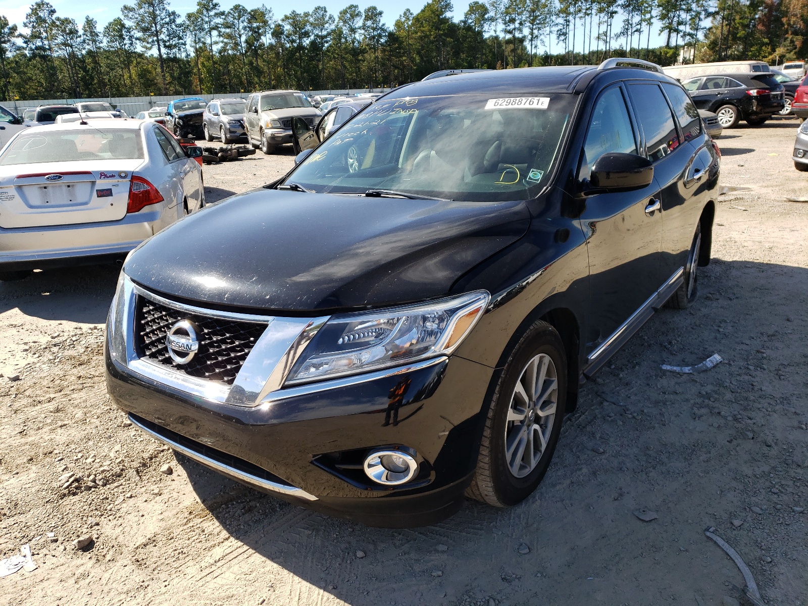Photo 2 from auction – 2013 NISSAN PATHFINDER with VIN 5N1AR2MMXDC671131