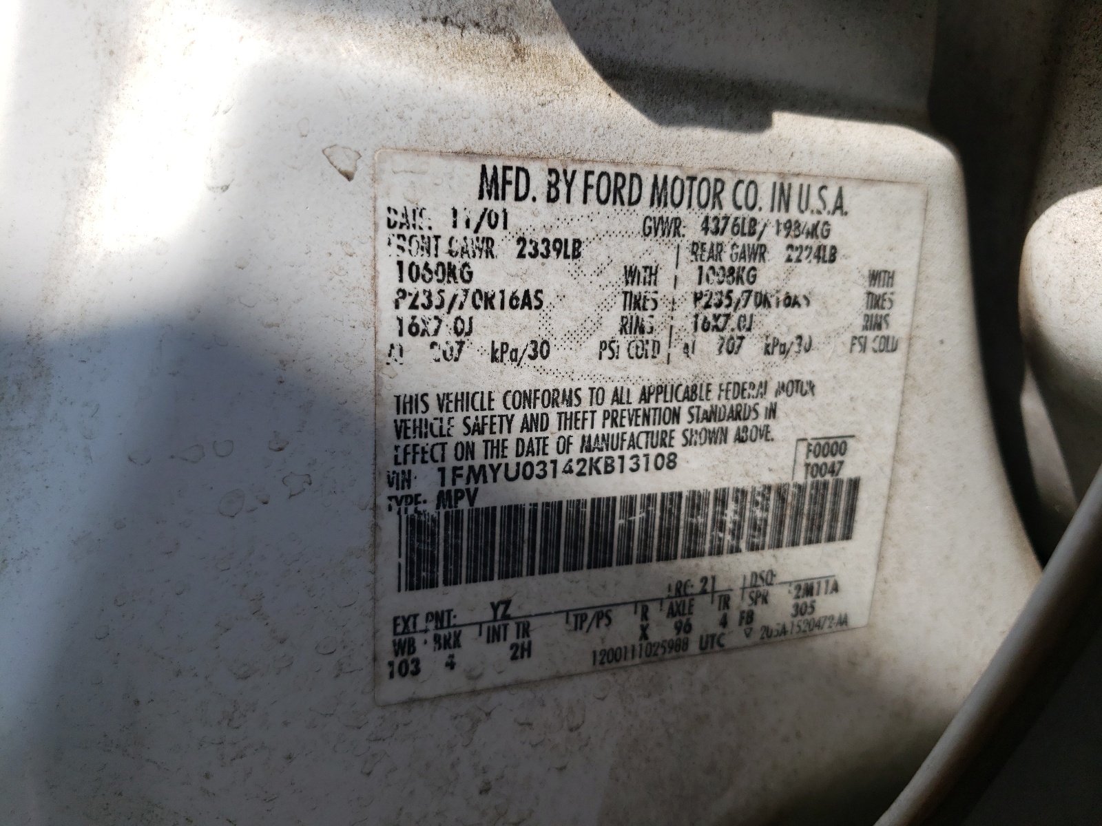 Photo 10 from auction – 2002 FORD ESCAPE XLT with VIN 1FMYU03142KB13108