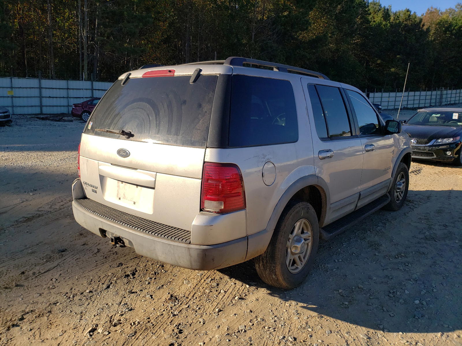Photo 4 from auction – 2002 FORD EXPLORER X with VIN 1FMZU73E32ZC22263