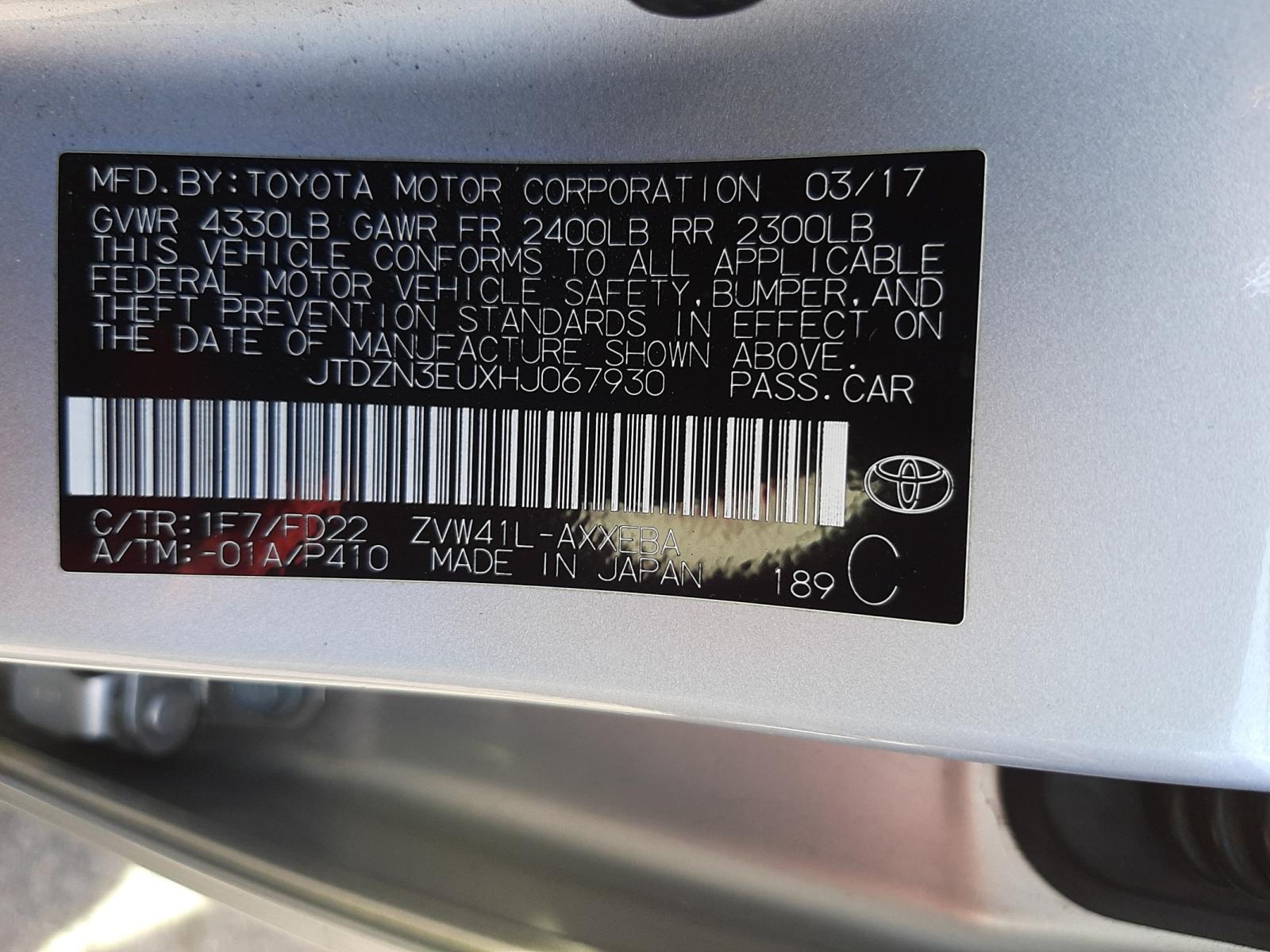 Photo 10 from auction – 2017 TOYOTA PRIUS V with VIN JTDZN3EUXHJ067930