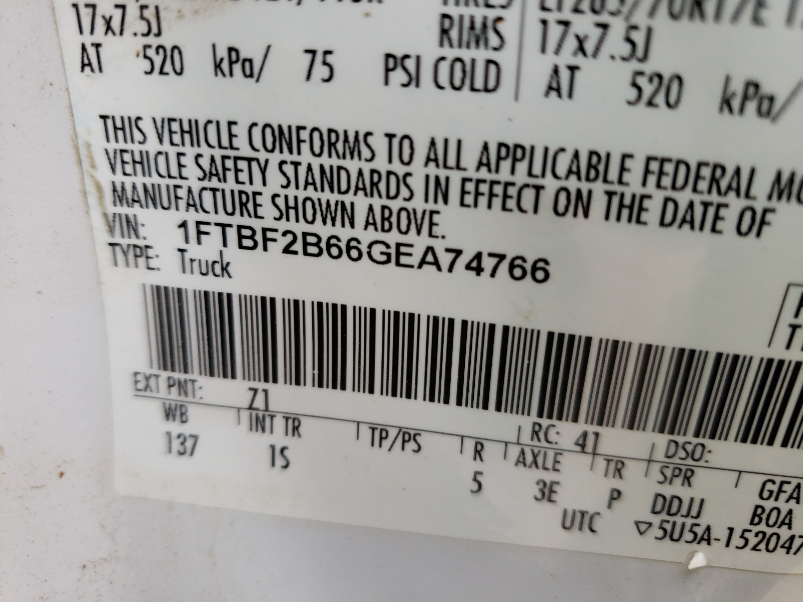 Photo 10 from auction – 2016 FORD F250 SUPER with VIN 1FTBF2B66GEA74766
