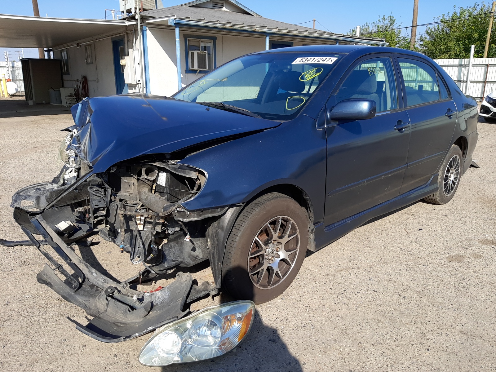Photo 2 from auction – 2005 TOYOTA COROLLA CE with VIN 1NXBR32E65Z505528