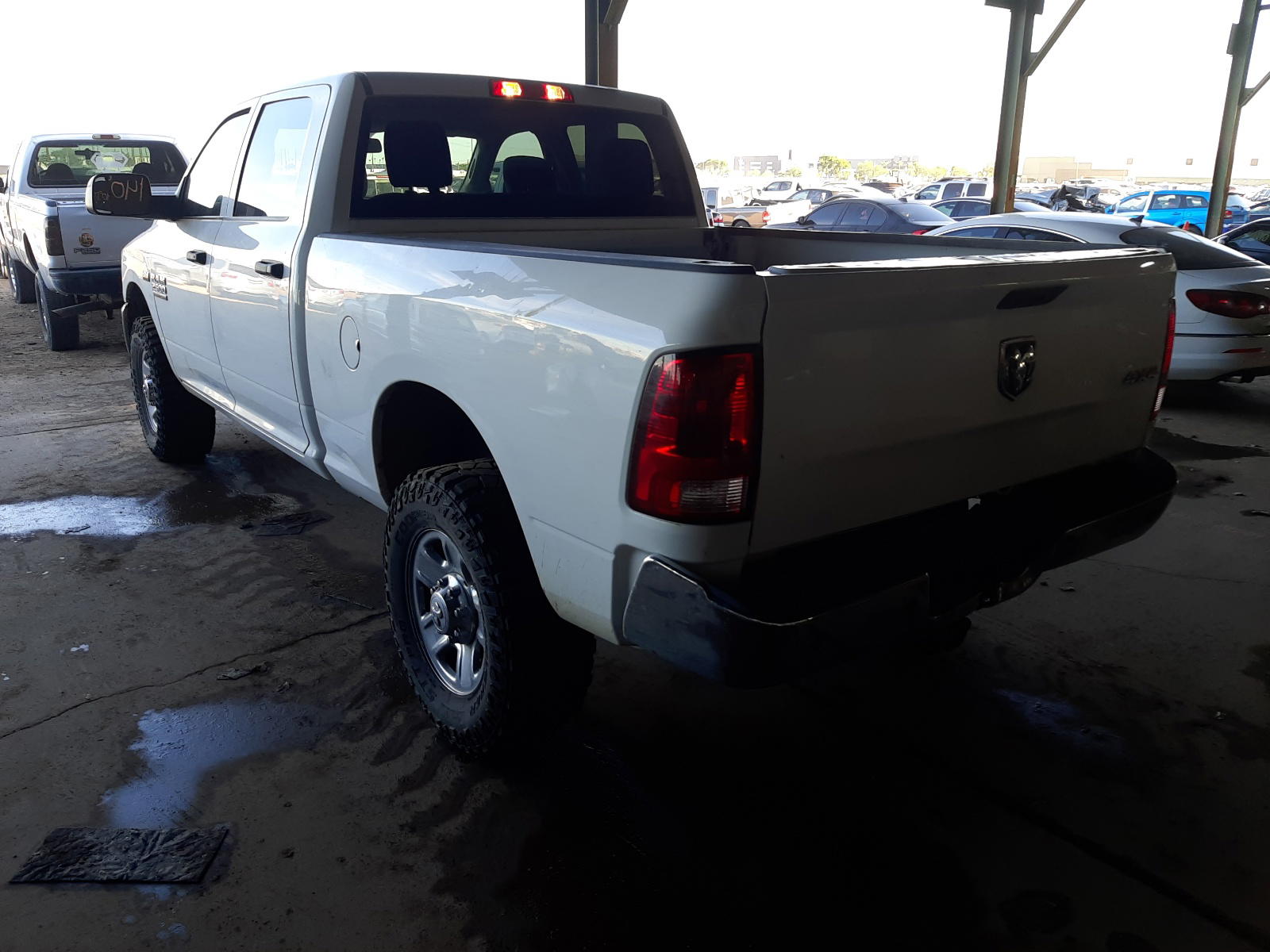 Photo 3 from auction – 2018 RAM 2500 ST with VIN 3C6UR5CJ3JG106844