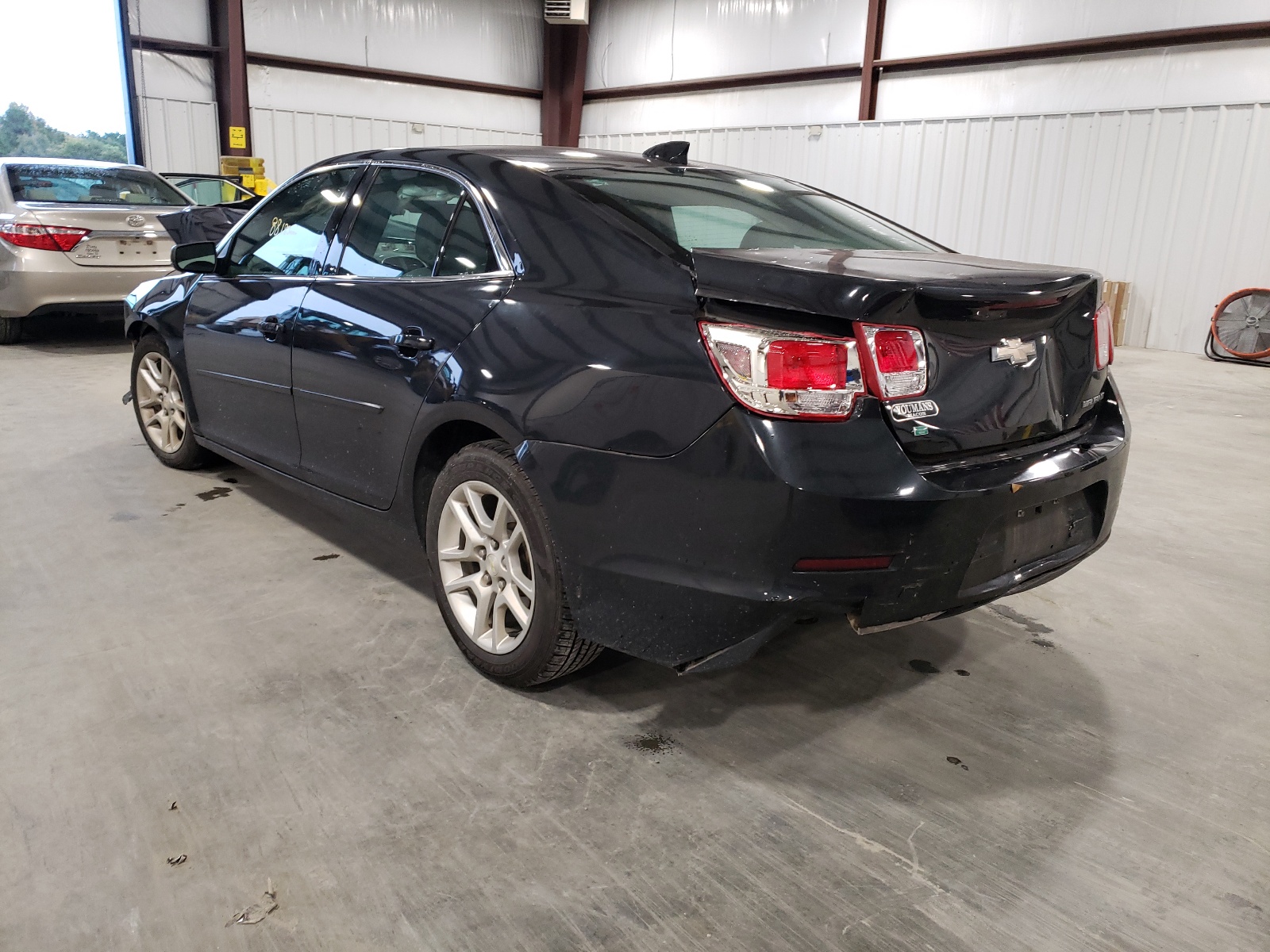 Photo 3 from auction – 2015 CHEVROLET MALIBU 1LT with VIN 1G11C5SL0FF243824