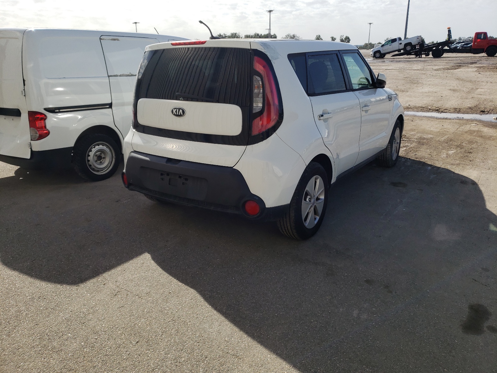 صورة رقم 4 من المزاد - 2015 KIA SOUL مع VIN KNDJN2A26F7775145