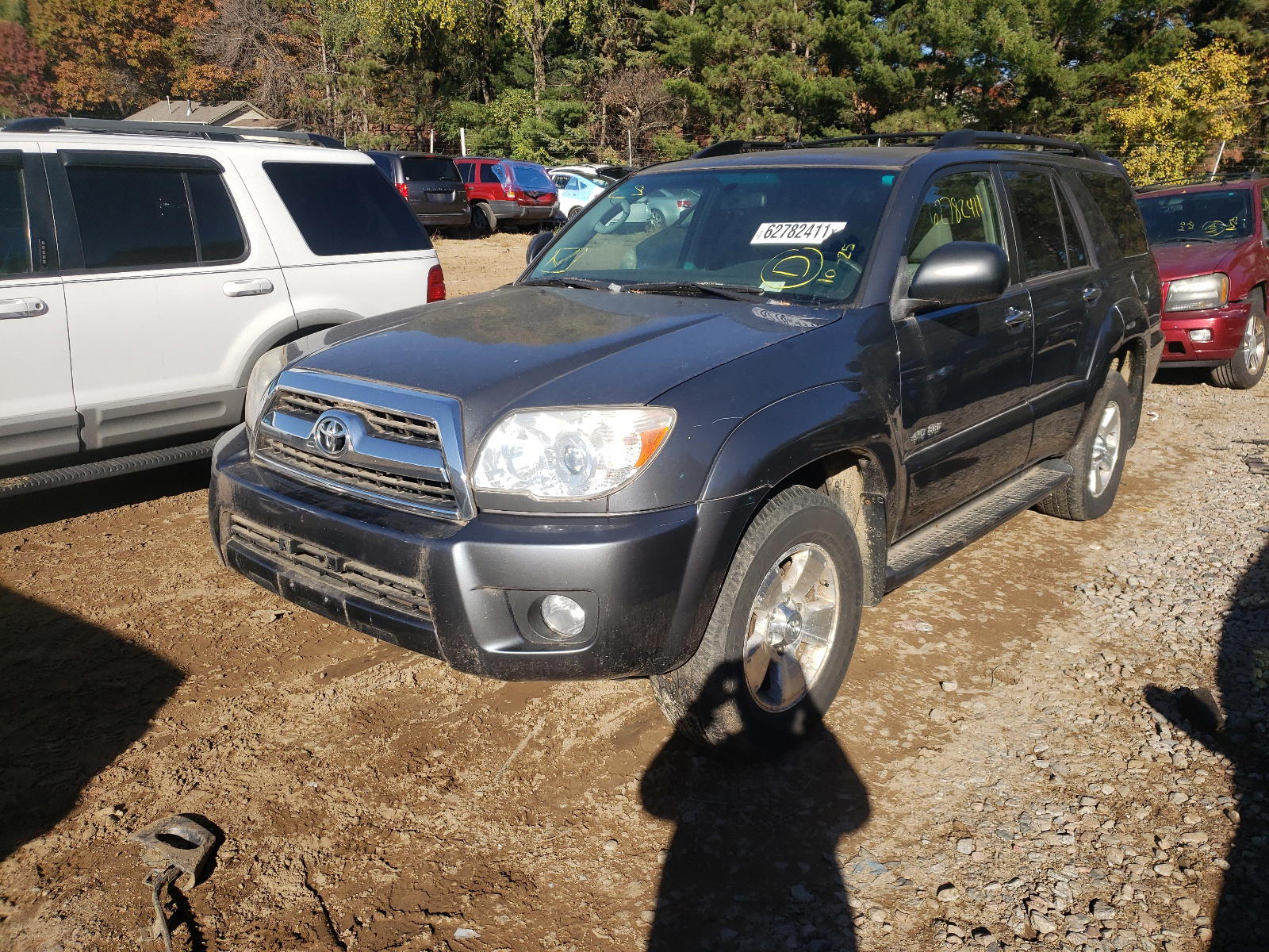 Photo 2 from auction – 2006 TOYOTA 4RUNNER with VIN JTEBU14R660086155