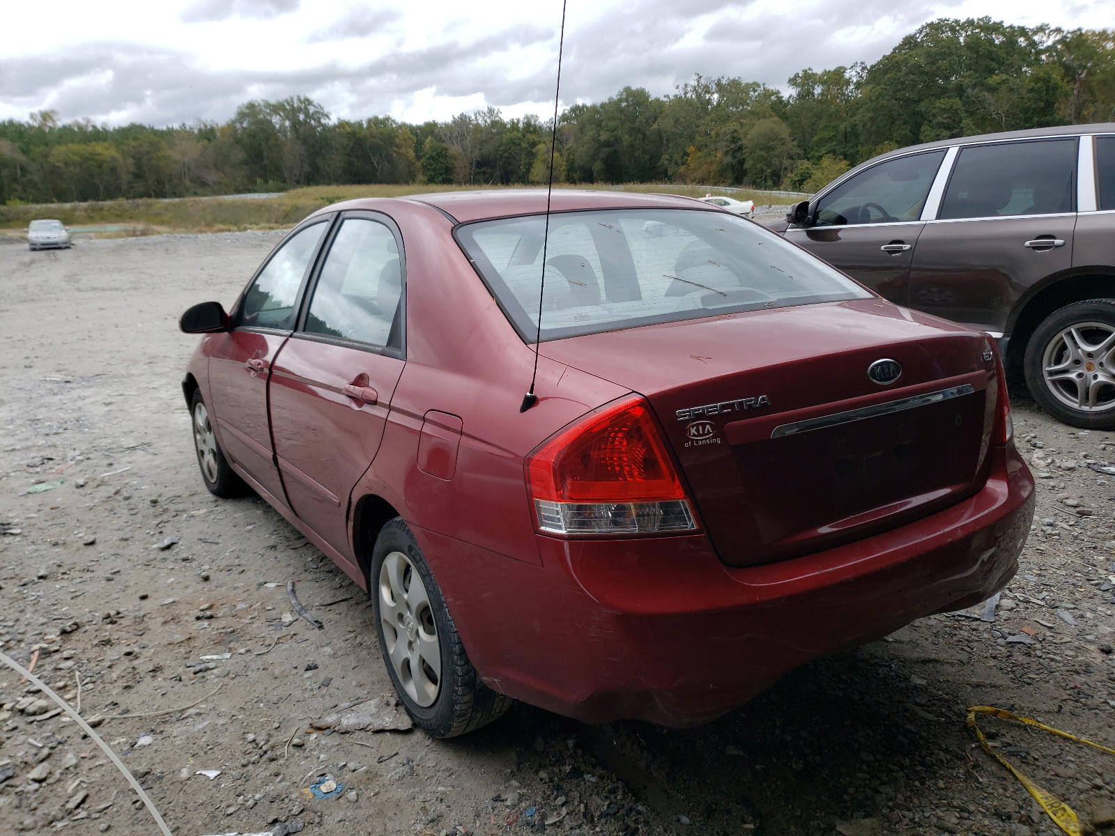 Photo 3 from auction – 2008 KIA SPECTRA EX with VIN KNAFE121785527665