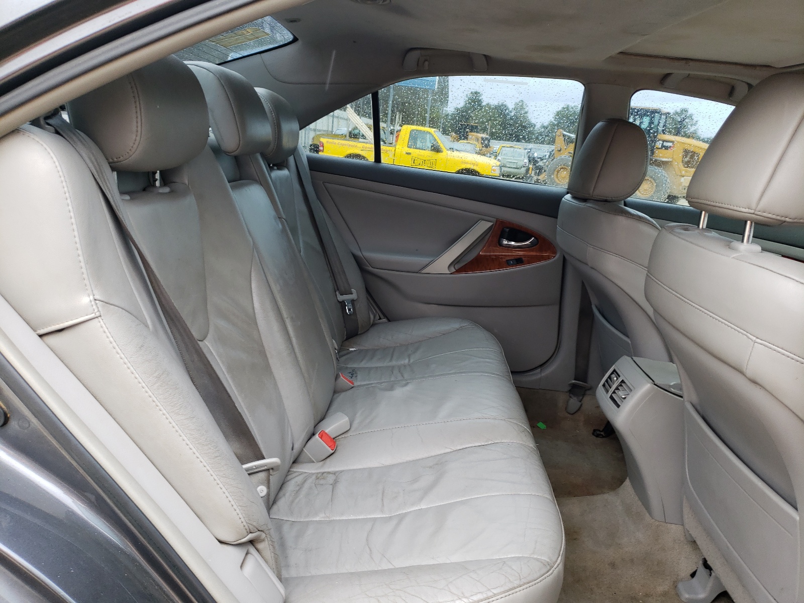 Zdjęcie 15 z aukcji – 2010 TOYOTA CAMRY BASE z VIN 4T1BF3EK5AU054077