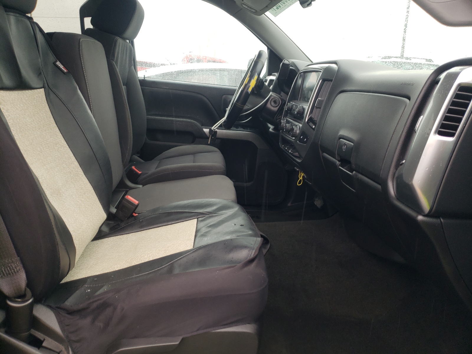 Zdjęcie 5 z aukcji – 2017 CHEVROLET SILVERADO z VIN 3GCUKREC3HG484563
