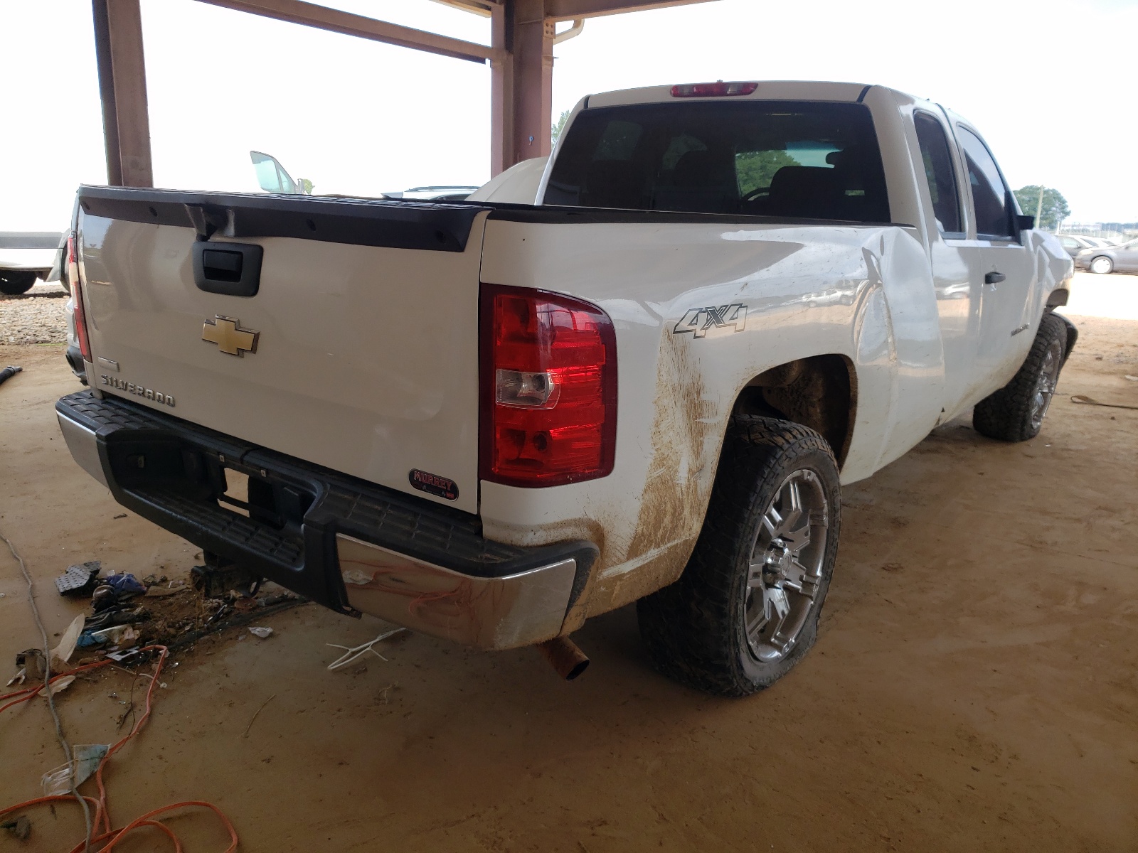 Photo 4 from auction – 2009 CHEVROLET SILVERADO with VIN 1GCEK19049Z199474