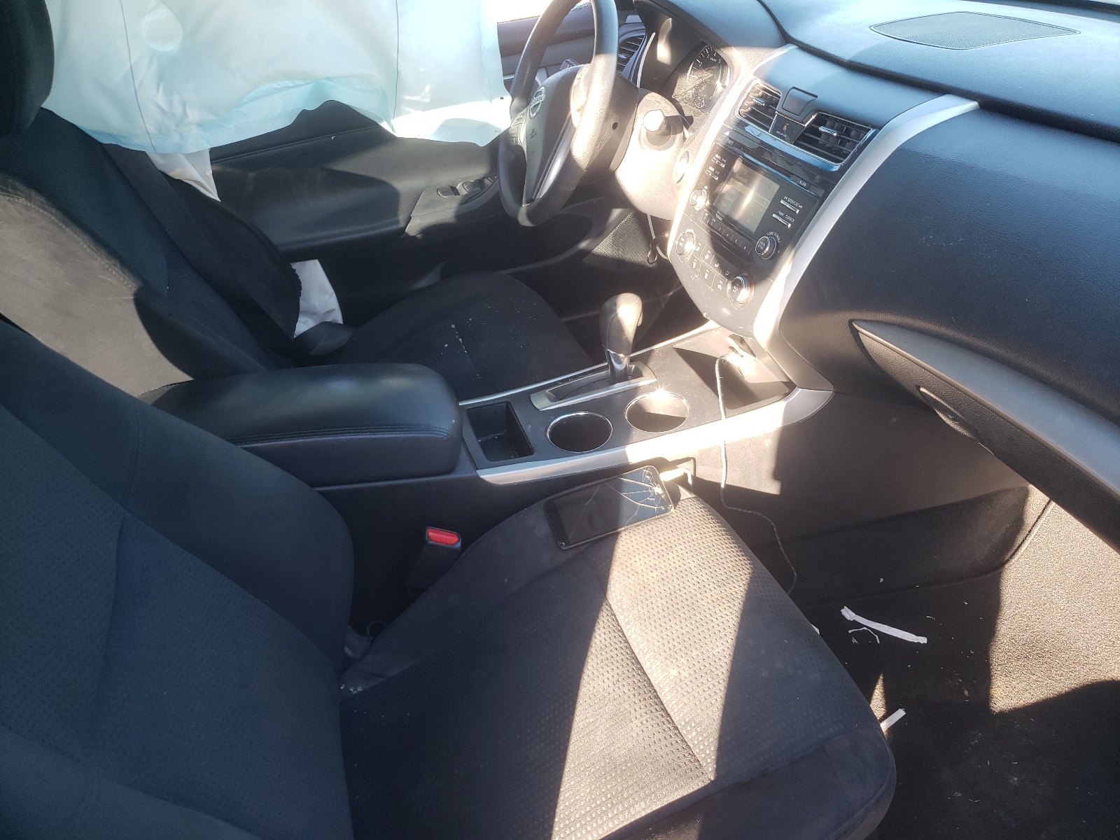 Photo 5 from auction – 2015 NISSAN ALTIMA 2.5 with VIN 1N4AL3AP8FN885848