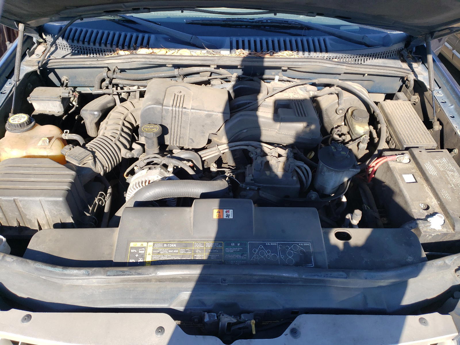 Photo 7 from auction – 2003 FORD EXPLORER E with VIN 1FMZU74E13UC33372