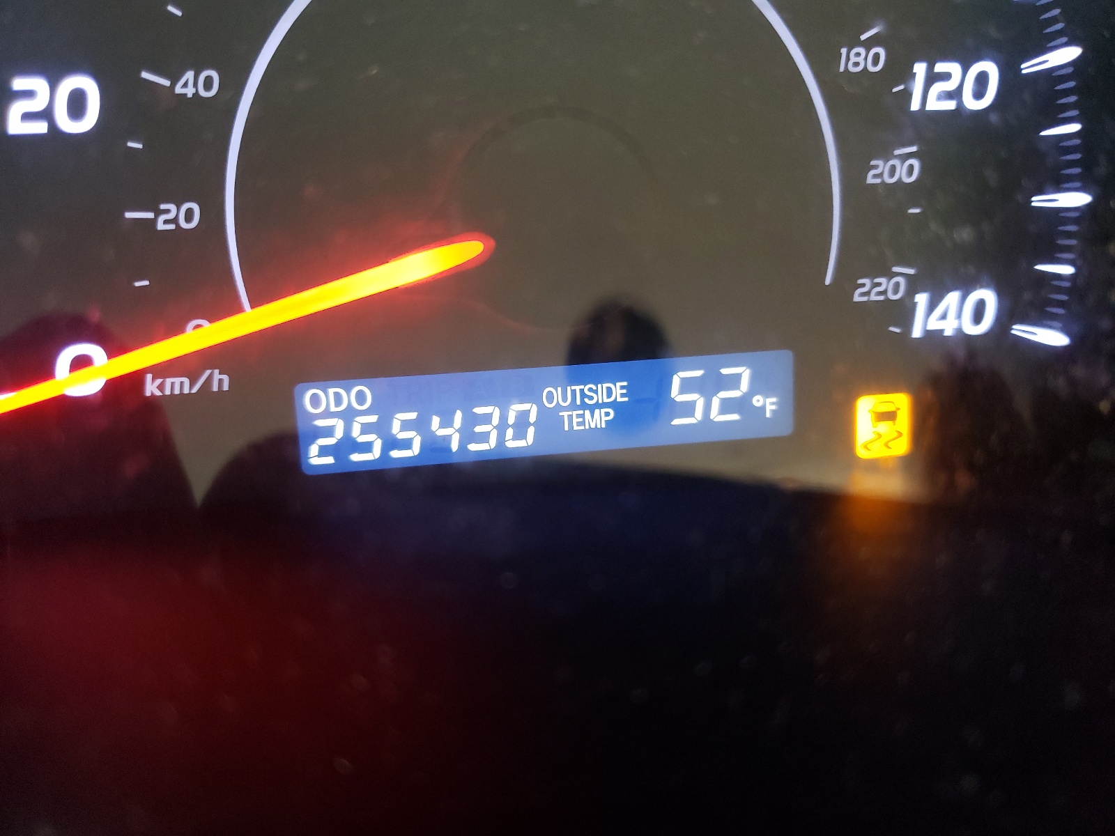 Photo 8 from auction – 2010 TOYOTA CAMRY BASE with VIN 4T1BF3EK1AU009170