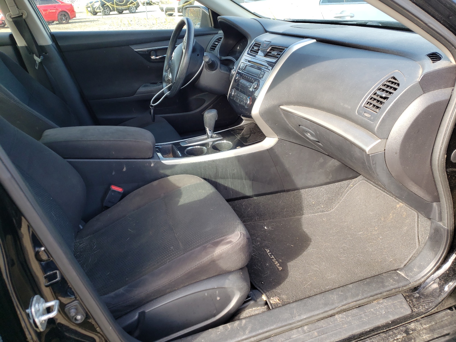 Photo 5 from auction – 2014 NISSAN ALTIMA 2.5 with VIN 1N4AL3AP9EN385700