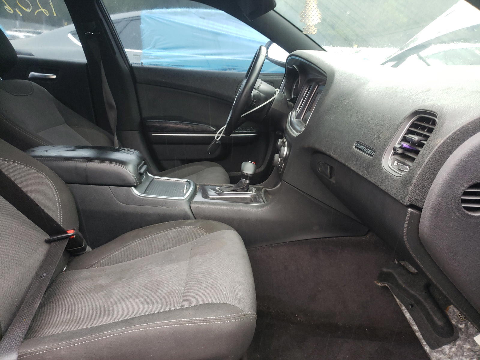 Photo 5 from auction – 2016 DODGE CHARGER SE with VIN 2C3CDXBG8GH267160