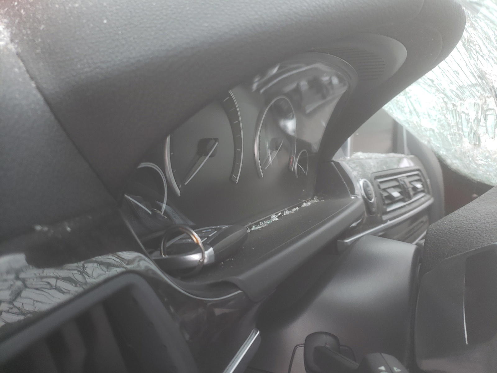 Photo 8 from auction – 2012 BMW 640 I with VIN WBALW3C5XCC892245