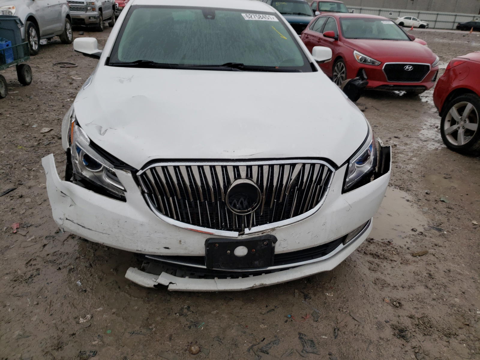 Photo 9 from auction – 2015 BUICK LACROSSE with VIN 1G4GB5G35FF188909