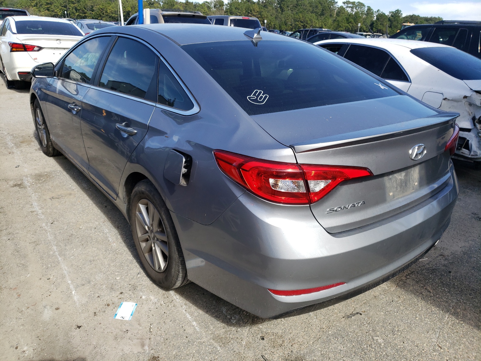 Photo 3 from auction – 2015 HYUNDAI SONATA SE with VIN 5NPE24AF3FH104200
