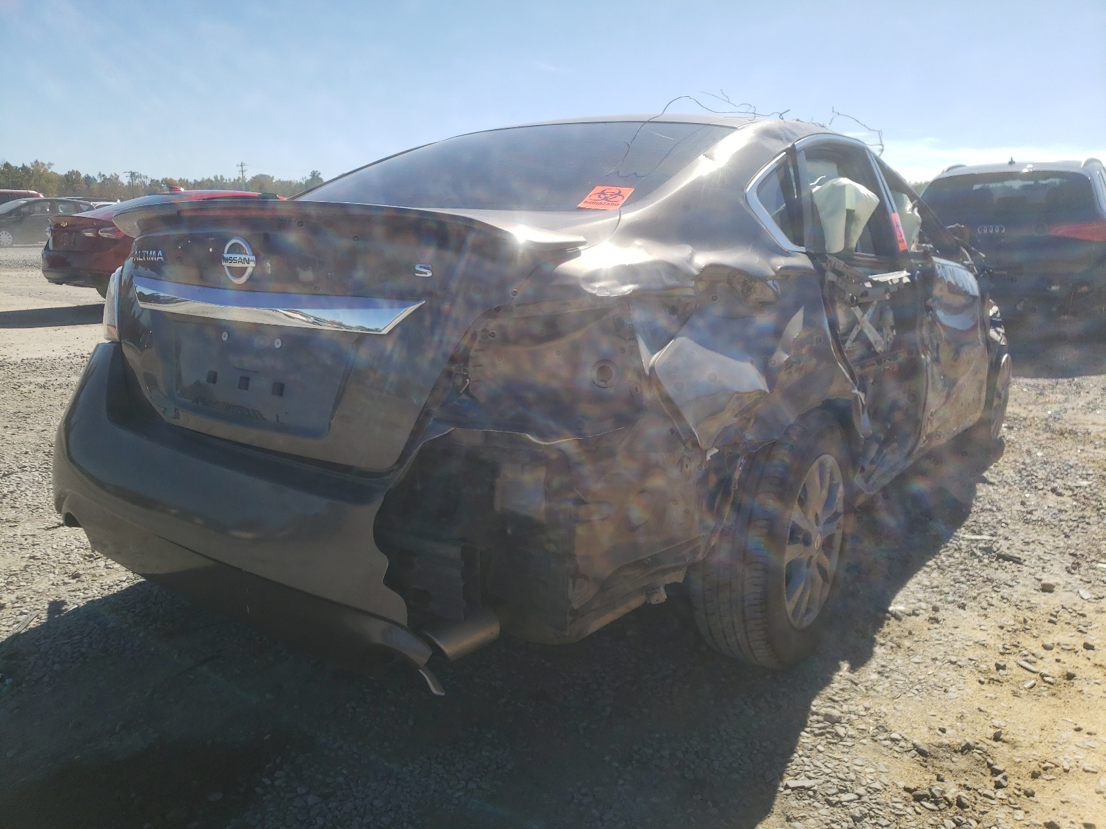 Photo 4 from auction – 2015 NISSAN ALTIMA 2.5 with VIN 1N4AL3AP8FN397483