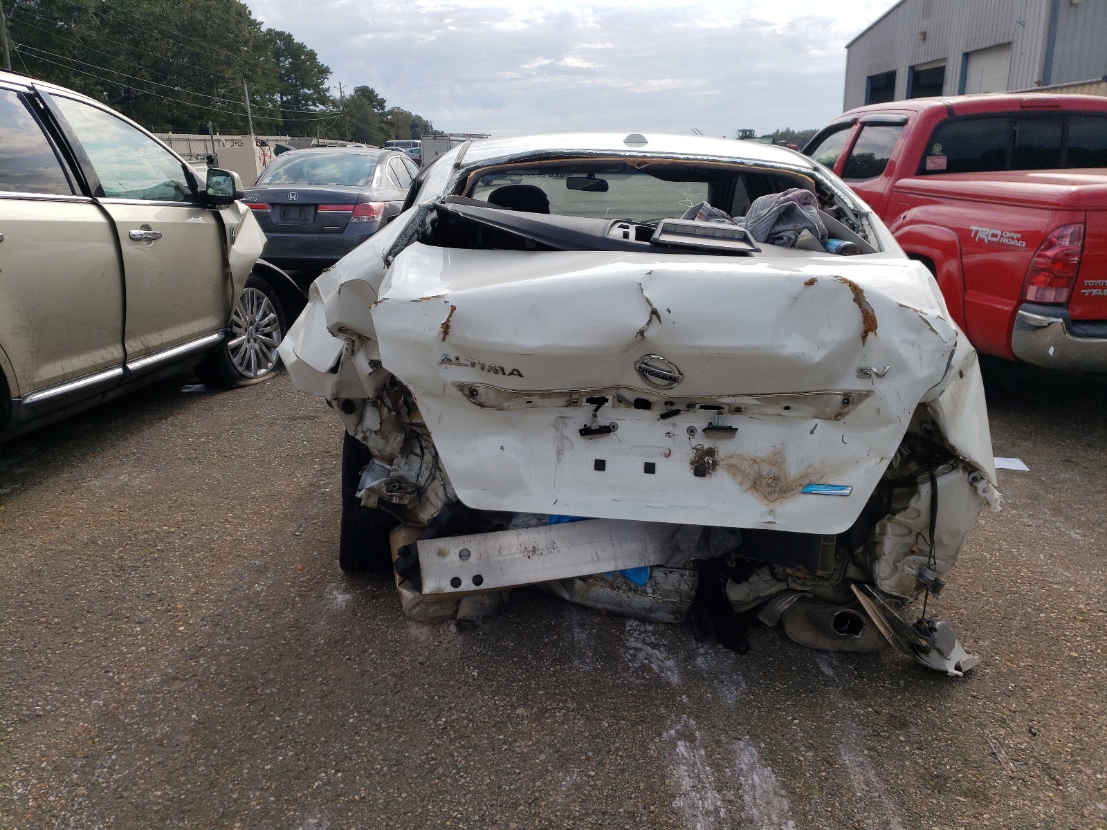 Photo 9 from auction – 2013 NISSAN ALTIMA 2.5 with VIN 1N4AL3AP3DN466903