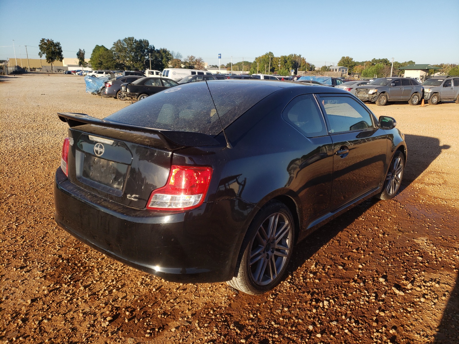 Photo 4 from auction – 2013 TOYOTA SCION TC with VIN JTKJF5C78D3056452