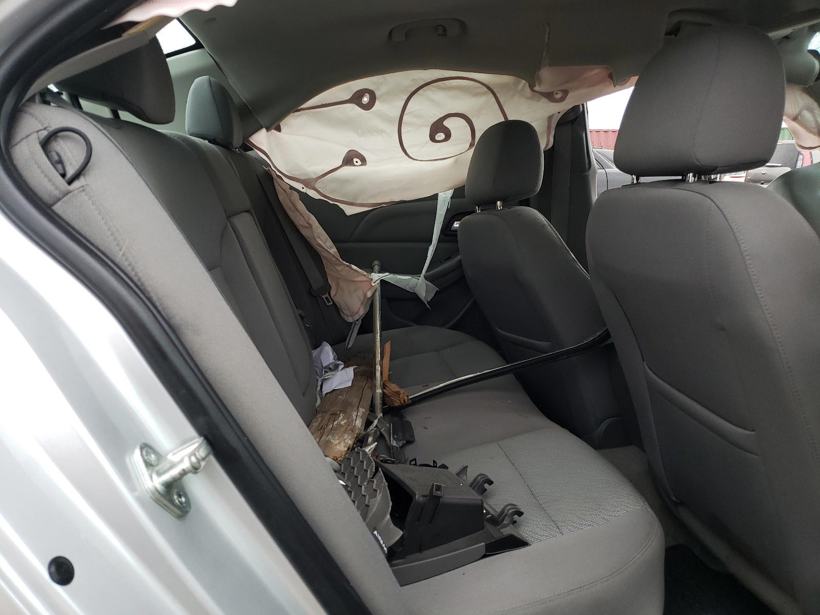 Photo 6 from auction – 2013 CHEVROLET MALIBU LS with VIN 1G11B5SA7DF258951