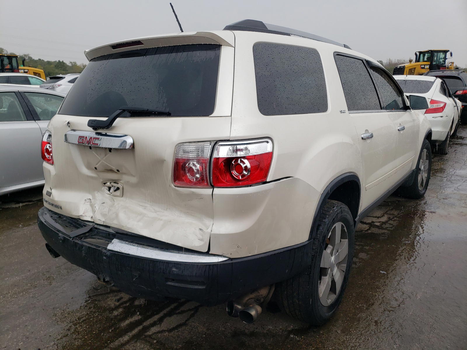 Photo 4 from auction – 2011 GMC ACADIA SLT with VIN 1GKKRSED0BJ125670