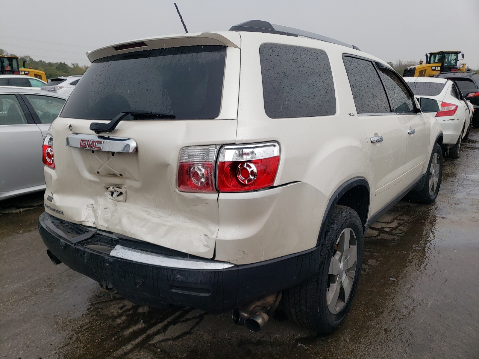 Zdjęcie 4 z aukcji – 2011 GMC ACADIA SLT z VIN 1GKKRSED0BJ125670