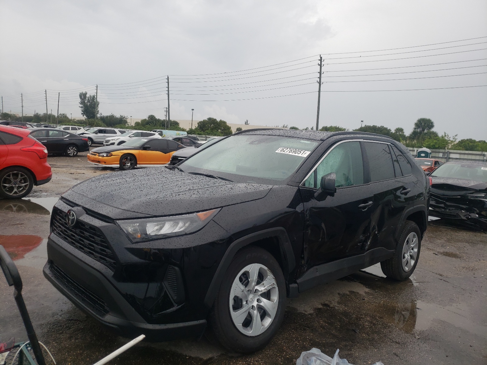 Photo 2 from auction – 2021 TOYOTA RAV4 LE with VIN 2T3H1RFVXMC155522