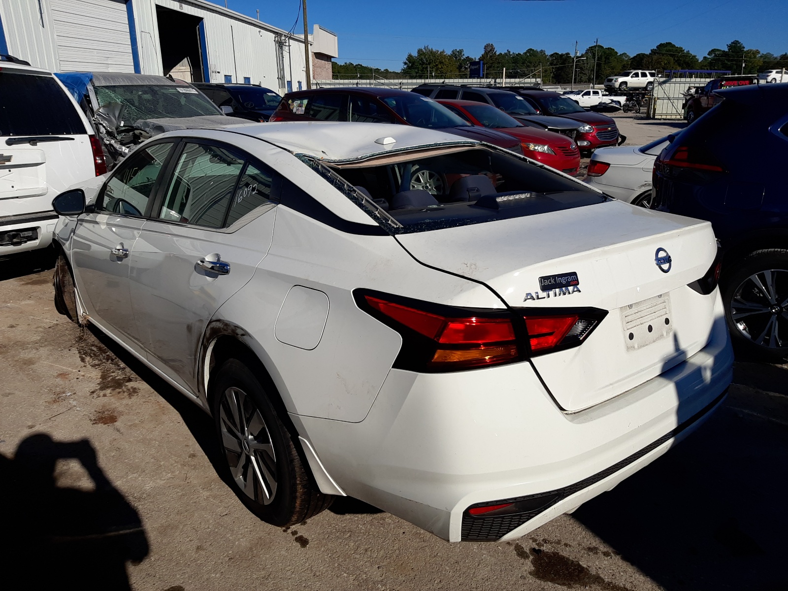 Photo 3 from auction – 2019 NISSAN ALTIMA S with VIN 1N4BL4BV3KN303642