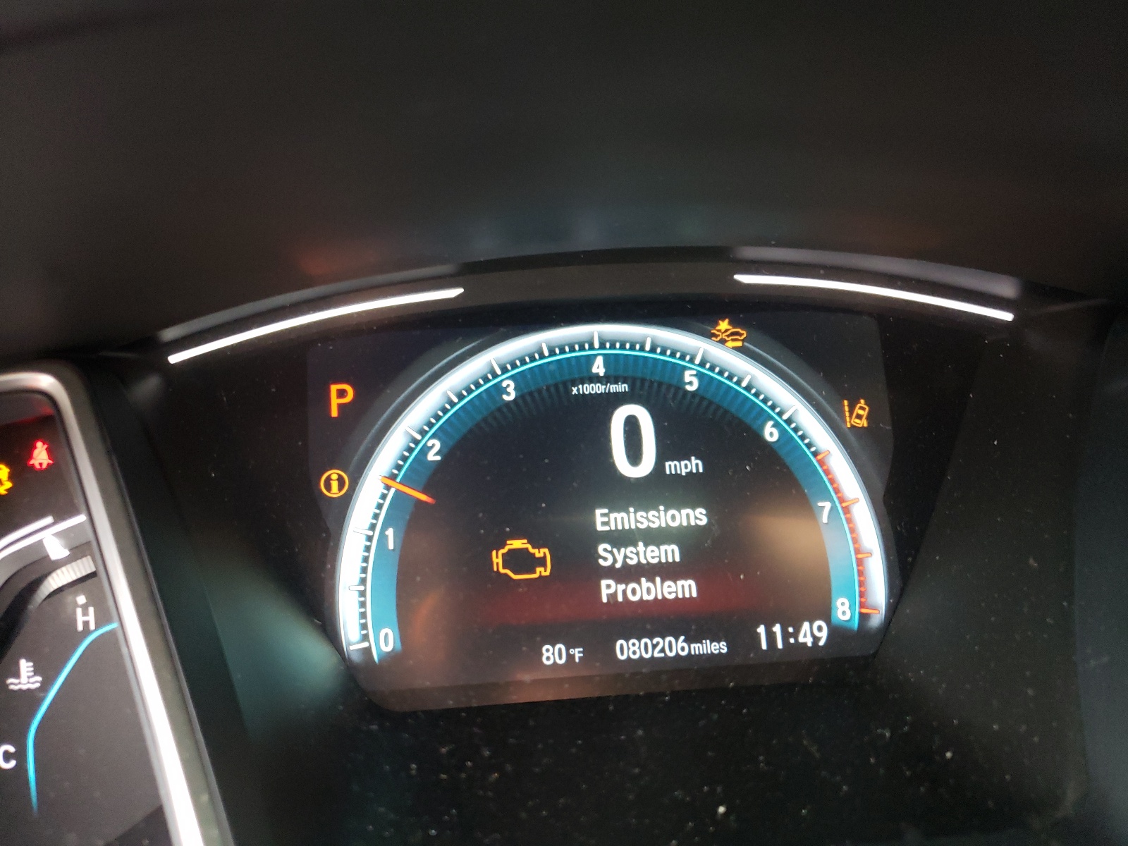 Photo 8 from auction – 2017 HONDA CIVIC TOUR with VIN 2HGFC1F90HH650145
