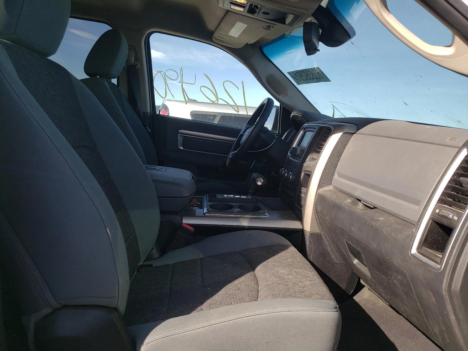 Photo 5 from auction – 2013 RAM 1500 SLT with VIN 1C6RR7GT4DS645175