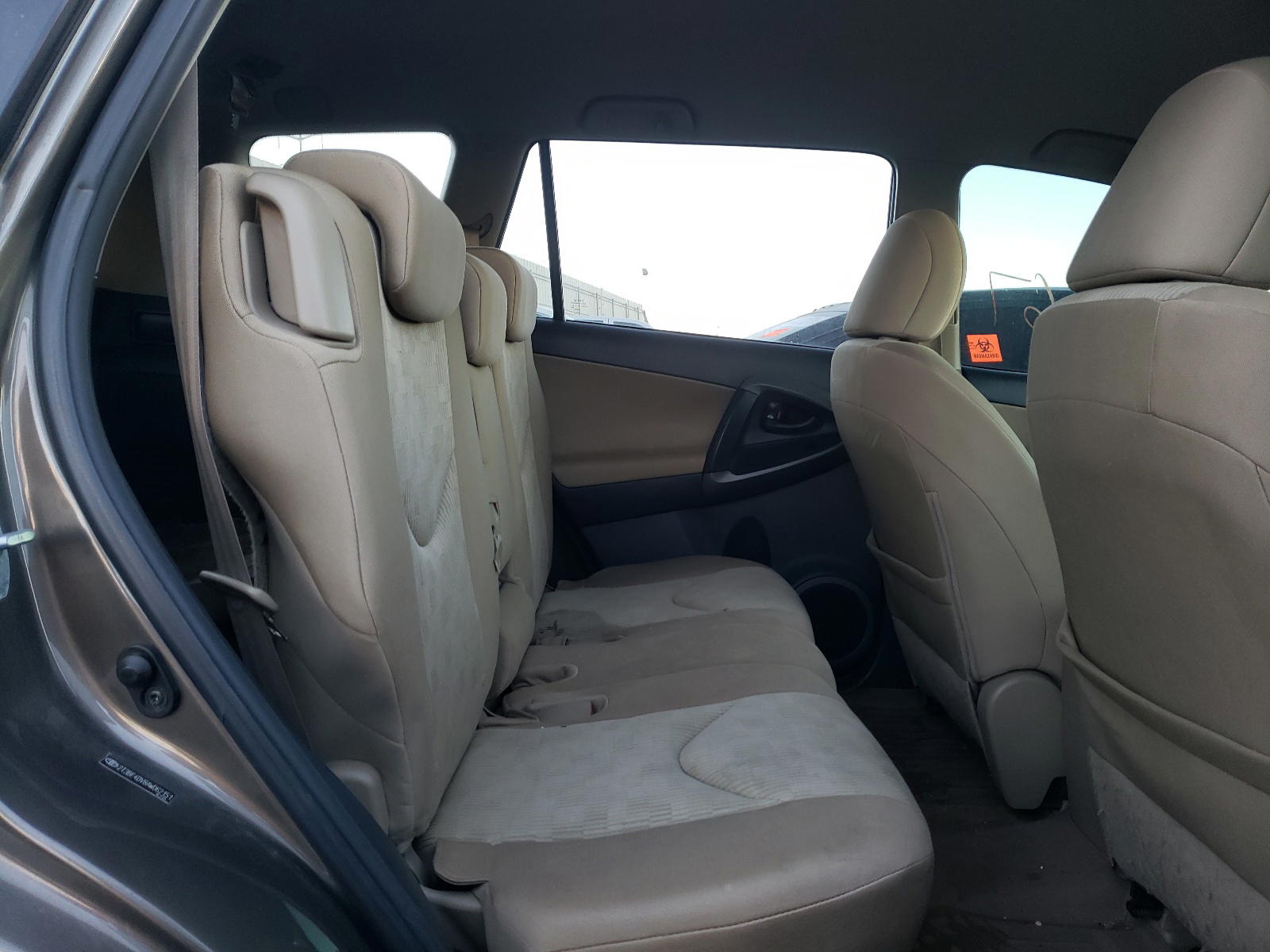 Photo 6 from auction – 2010 TOYOTA RAV4 with VIN 2T3BF4DV8AW062151