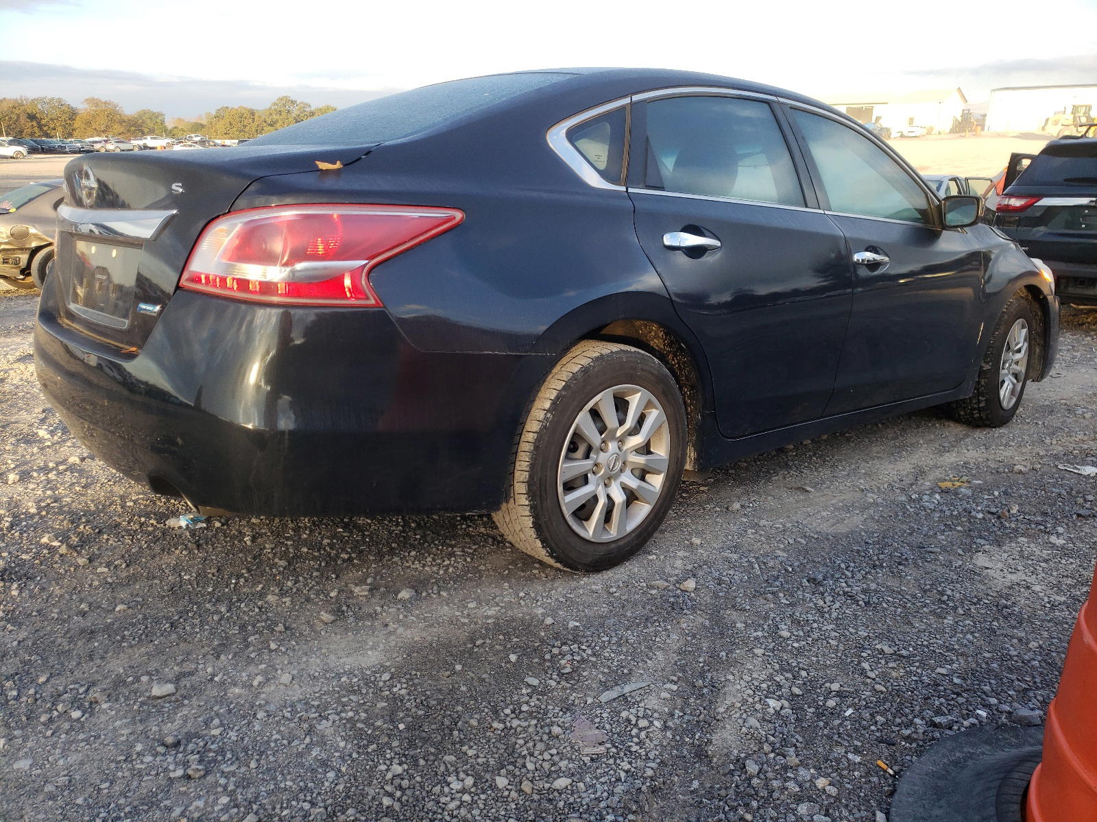 Photo 4 from auction – 2013 NISSAN ALTIMA 2.5 with VIN 1N4AL3AP1DN423323