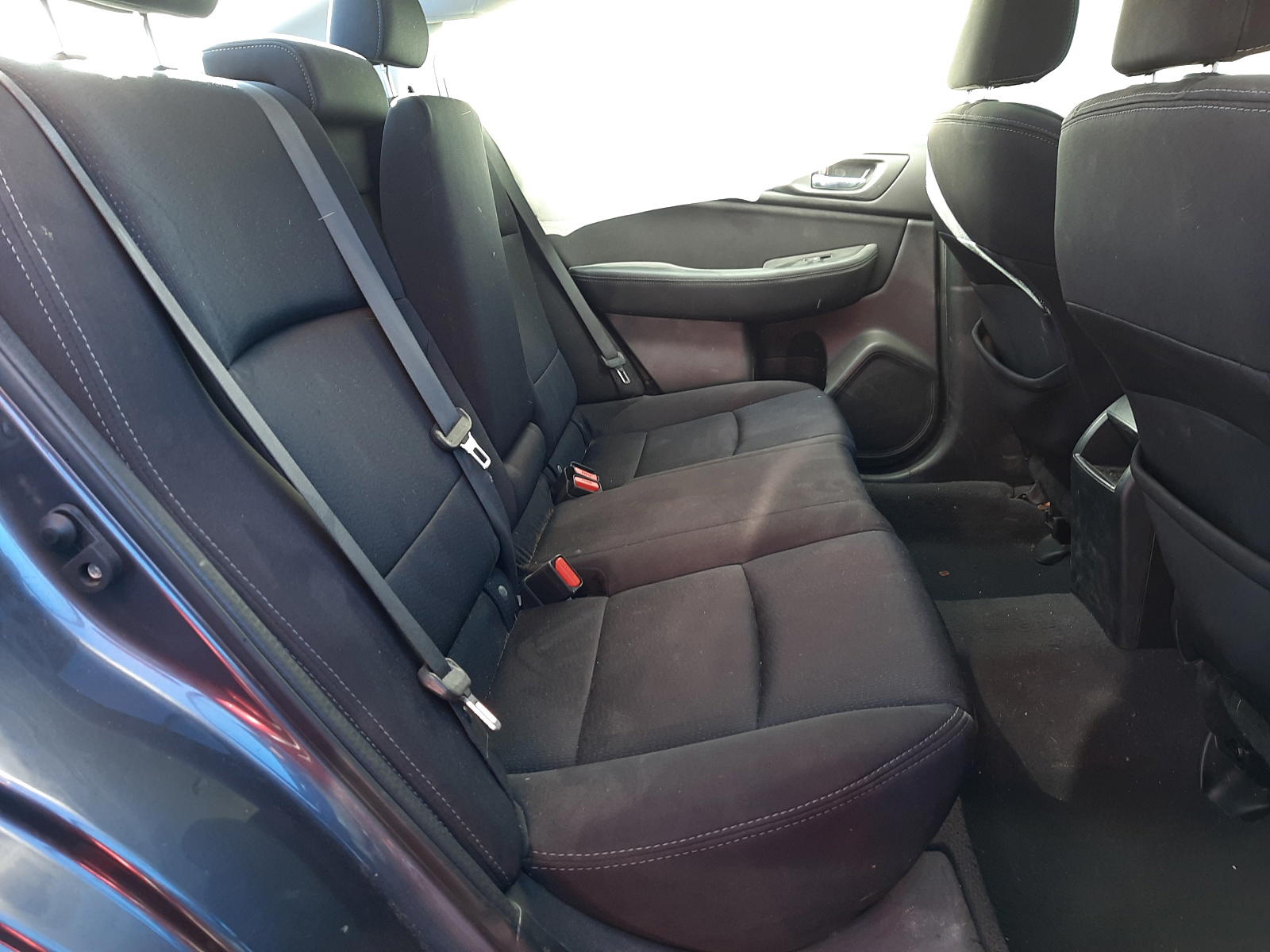 Photo 6 from auction – 2016 SUBARU LEGACY 2.5 with VIN 4S3BNAC67G3060916