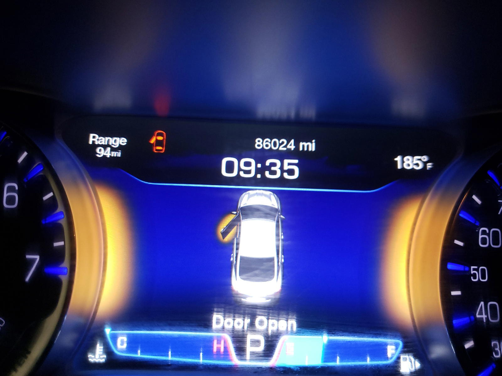 Photo 8 from auction – 2015 CHRYSLER 200 C with VIN 1C3CCCEG0FN624344