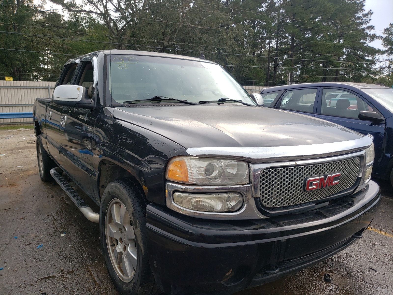 GMC SIERRA K15 2006 with VIN 2GTEK63NX61160510 - Photo from auction