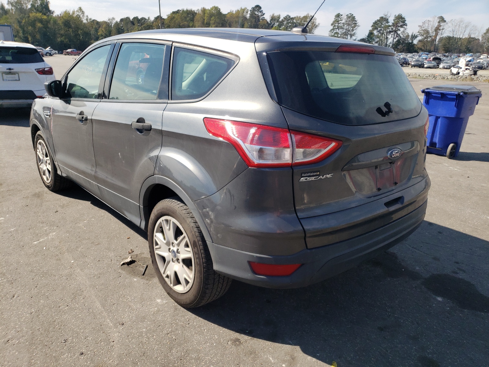 Фото 3 с аукциона – 2015 FORD ESCAPE S с VIN 1FMCU0F78FUB56922