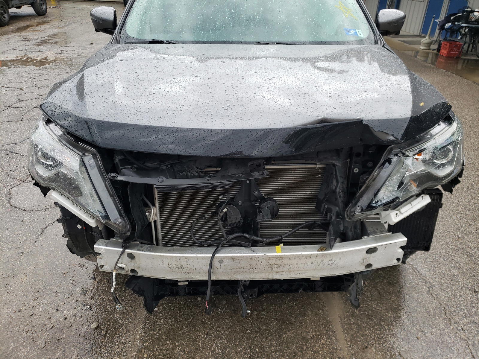 Photo 7 from auction – 2017 NISSAN PATHFINDER with VIN 5N1DR2MM2HC636621